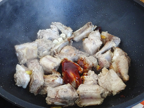 照燒排骨的做法-咸鮮味燒菜譜-易網健康養(yǎng)生網 照燒排骨的做法-咸鮮味燒菜譜