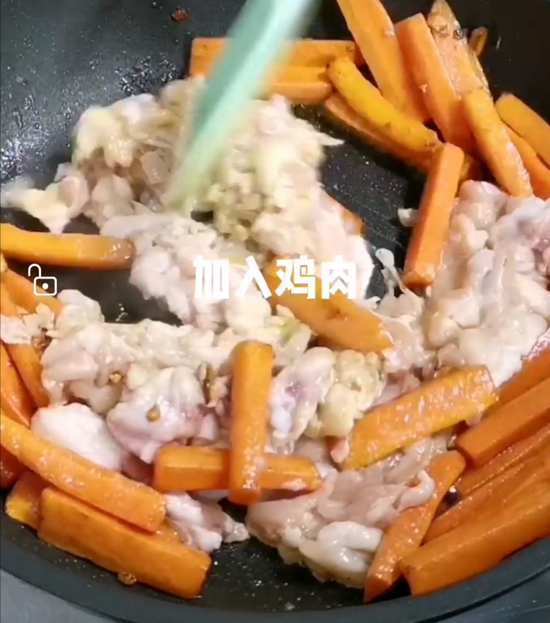 茶樹菇胡蘿卜炒雞肉的做法-家常味炒菜譜-易網健康養生網 茶樹菇胡蘿卜炒雞肉的做法-家常味炒菜譜