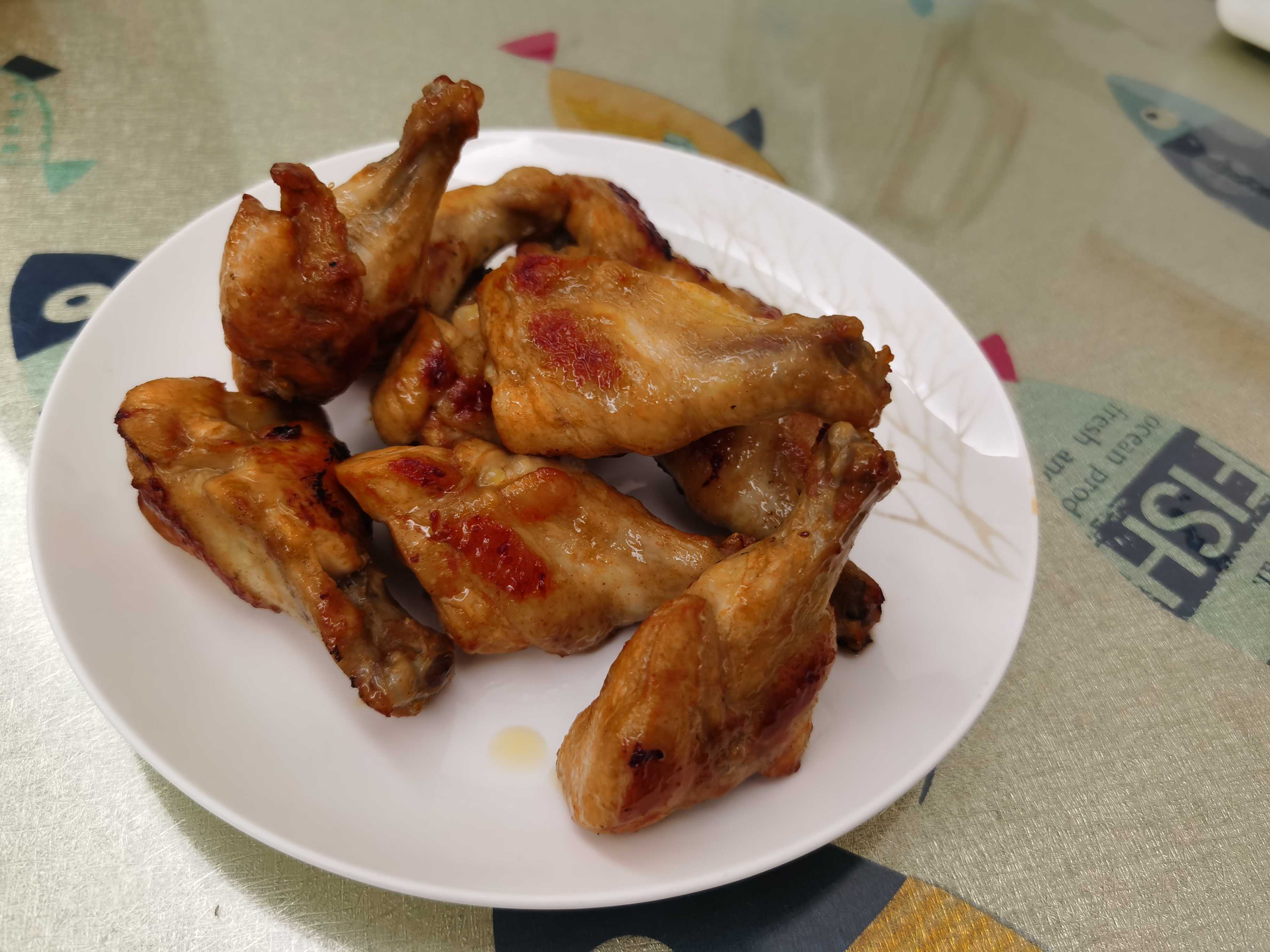 奧爾良烤雞翅根的做法-咸鮮味烤菜譜-易網健康養生網 奧爾良烤雞翅根的做法-咸鮮味烤菜譜