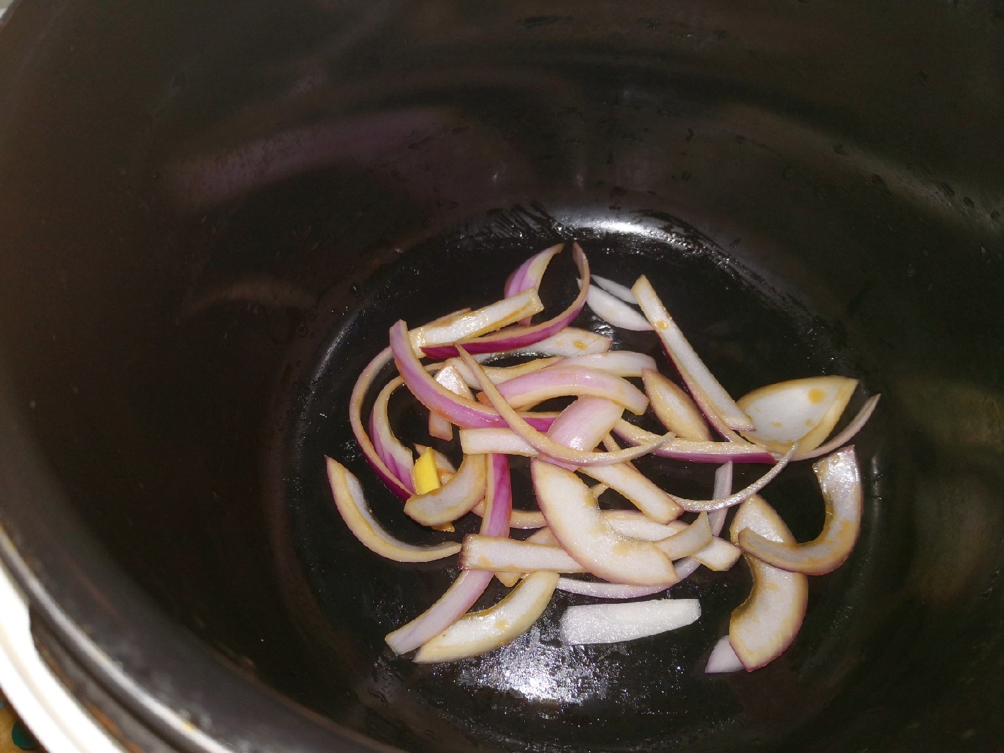 懶人版雞腿的做法-家常味煮菜譜-易網健康養生網 懶人版雞腿的做法-家常味煮菜譜