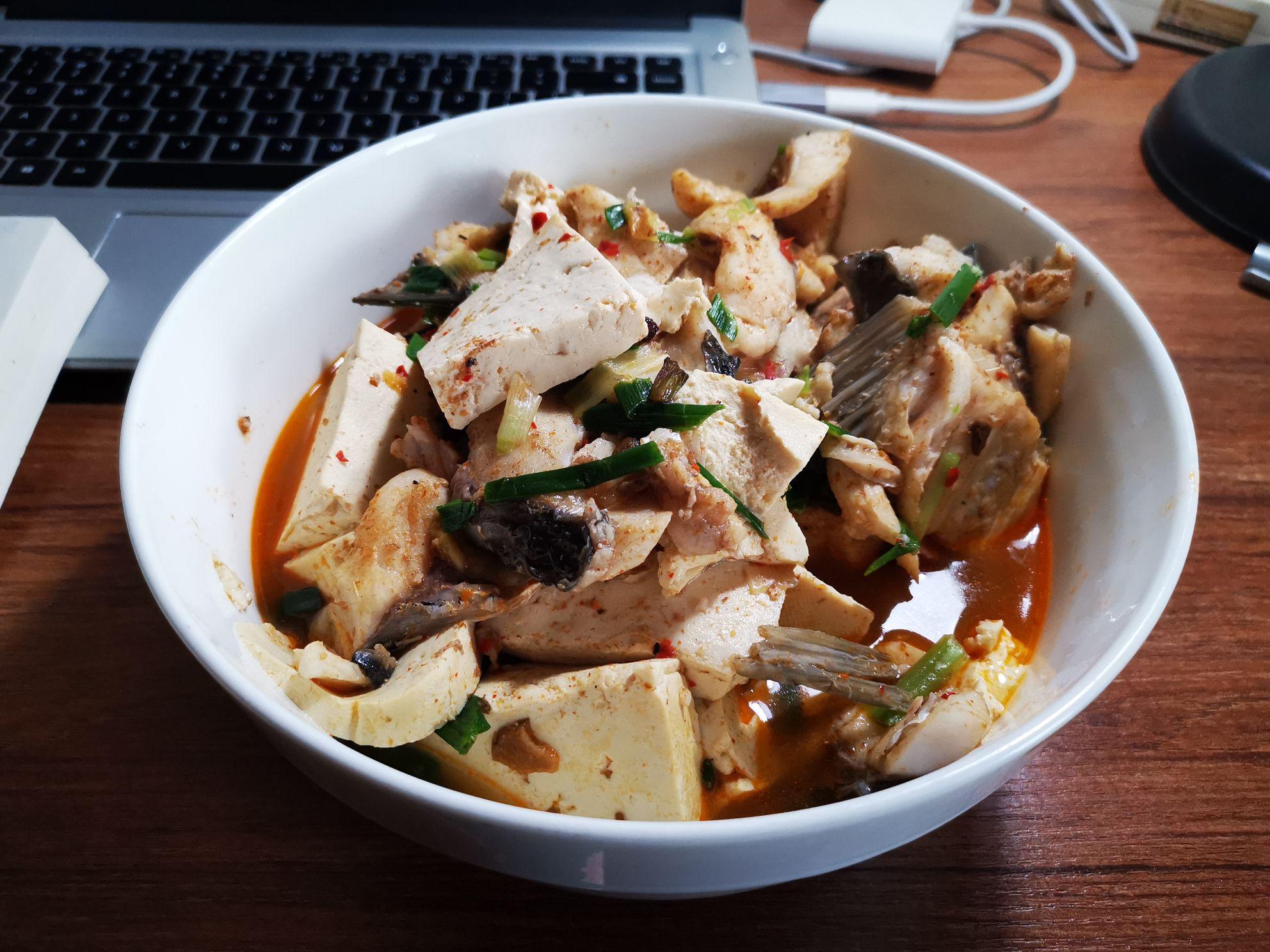 家常豆腐魚(yú)的做法-家常味煮菜譜-易網(wǎng)健康養(yǎng)生網(wǎng) 家常豆腐魚(yú)的做法-家常味煮菜譜