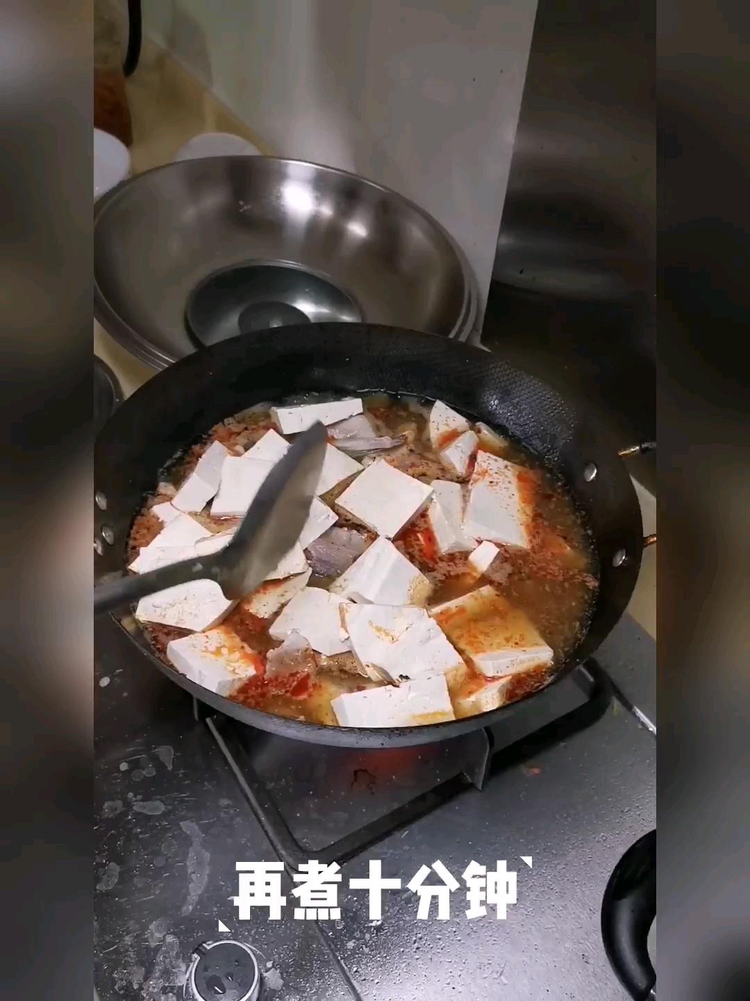 家常豆腐魚(yú)的做法-家常味煮菜譜-易網(wǎng)健康養(yǎng)生網(wǎng) 家常豆腐魚(yú)的做法-家常味煮菜譜