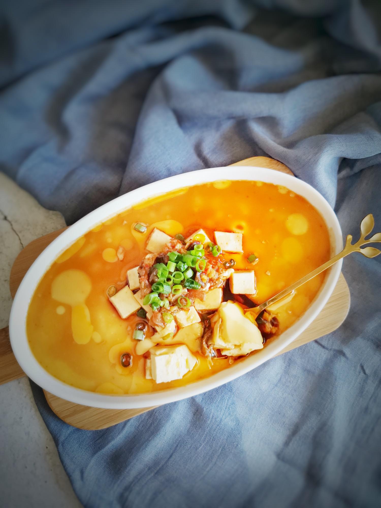 嫩豆腐與雞蛋的完美碰撞的做法-咸鮮味蒸菜譜-易網(wǎng)健康養(yǎng)生網(wǎng) 嫩豆腐與雞蛋的完美碰撞的做法-咸鮮味蒸菜譜