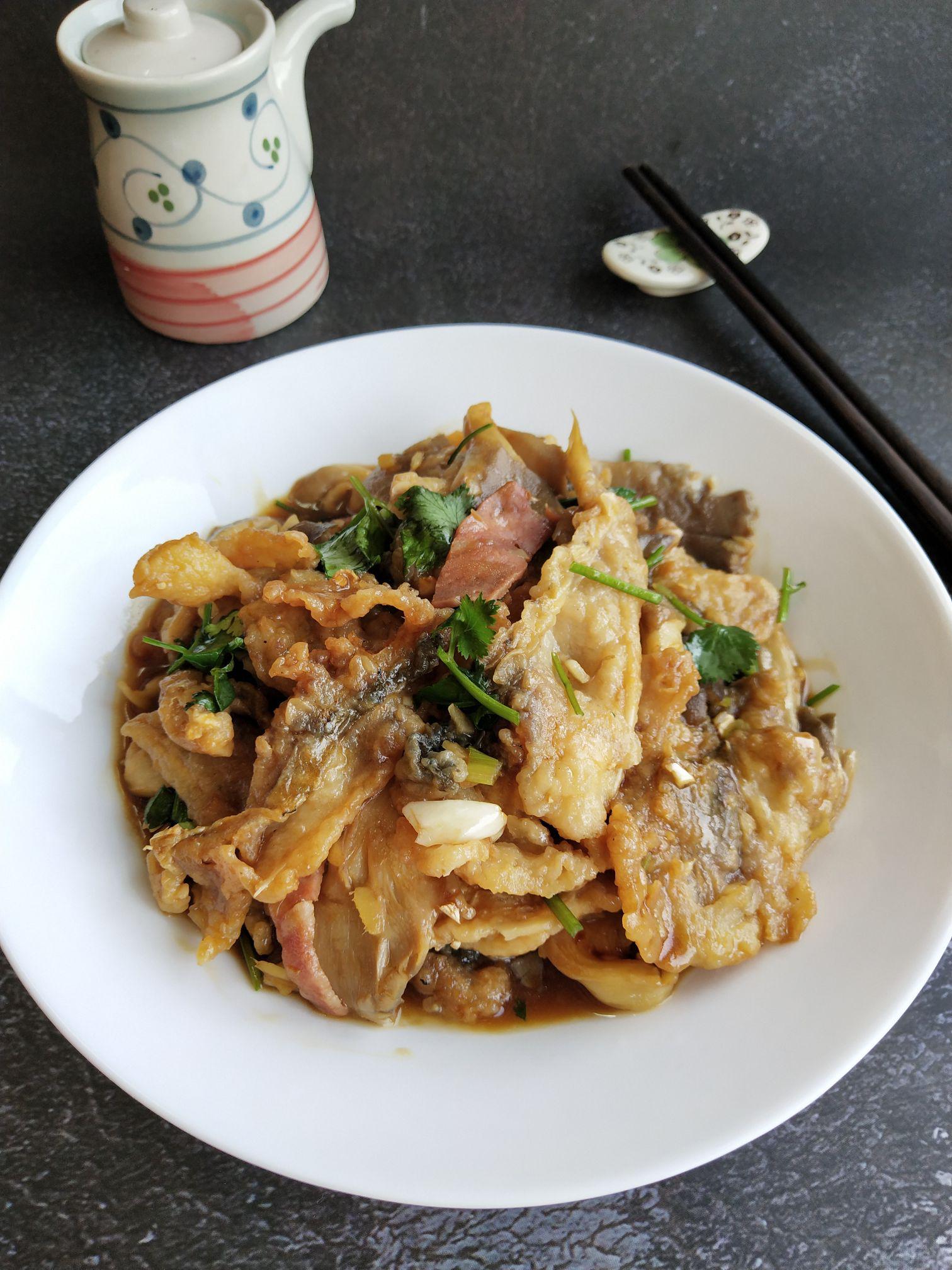 平菇燴魚片的做法-酸甜味燴菜譜-易網健康養生網 平菇燴魚片的做法-酸甜味燴菜譜