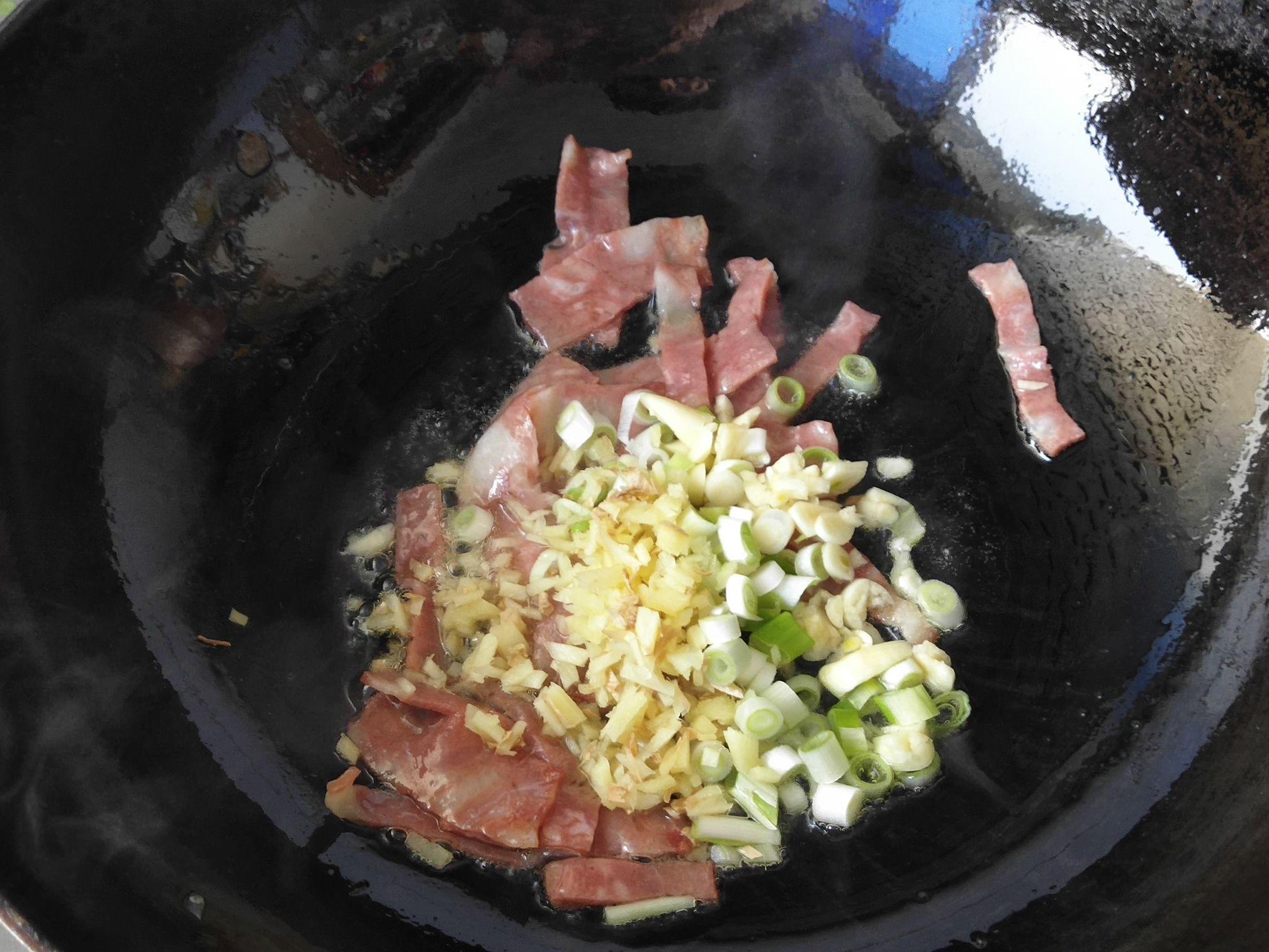 平菇燴魚片的做法-酸甜味燴菜譜-易網健康養生網 平菇燴魚片的做法-酸甜味燴菜譜