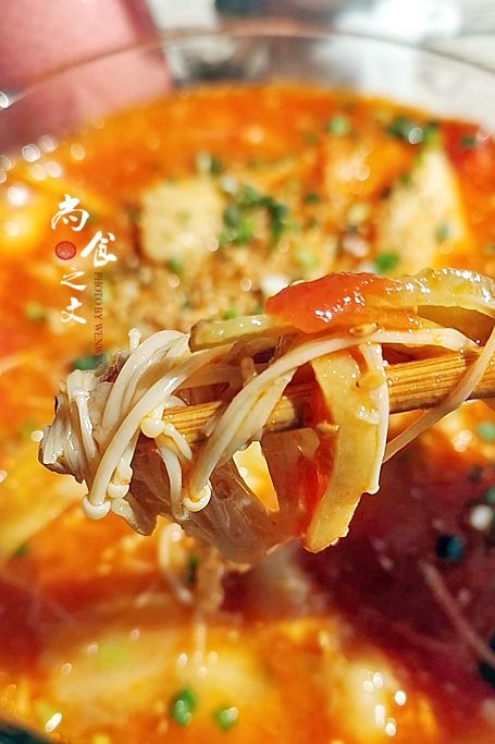 不用熬魚骨湯,也能做出湯鮮味正的懶人番茄魚片!的做法-酸甜味煮菜譜-易網健康養生網 不用熬魚骨湯,也能做出湯鮮味正的懶人番茄魚片!的做法-酸甜味煮菜譜