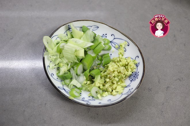 炒苜蓿肉的做法-家常味炒菜譜-易網(wǎng)健康養(yǎng)生網(wǎng) 炒苜蓿肉的做法-家常味炒菜譜