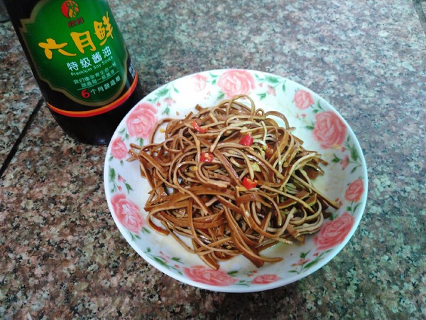 涼拌豆腐干的做法-家常味拌菜譜-易網健康養生網 涼拌豆腐干的做法-家常味拌菜譜