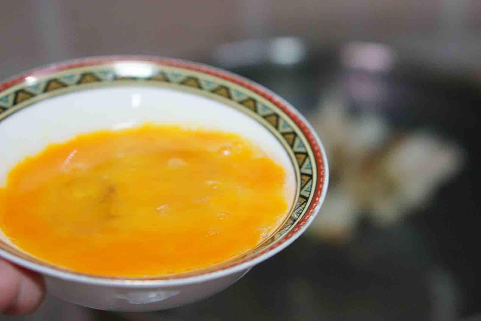 油渣花菜炒年糕的做法-家常味炒菜譜-易網健康養生網 油渣花菜炒年糕的做法-家常味炒菜譜