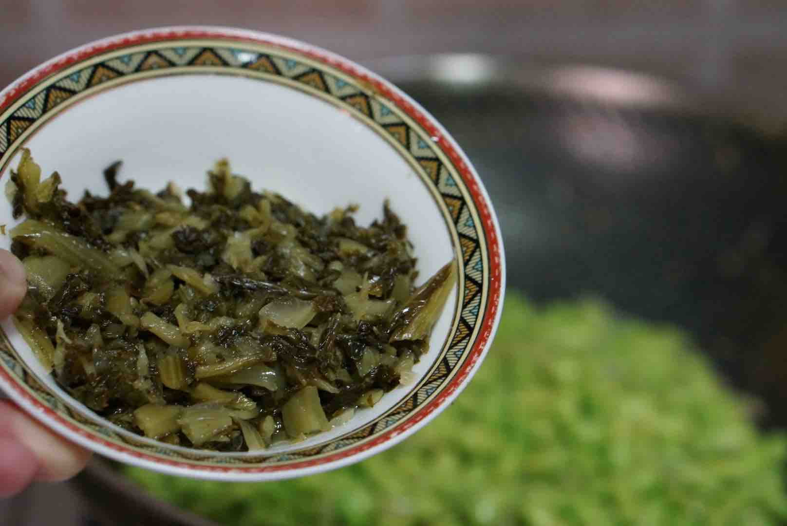 酸菜毛豆仁的做法-咸鮮味燒菜譜-易網健康養生網 酸菜毛豆仁的做法-咸鮮味燒菜譜