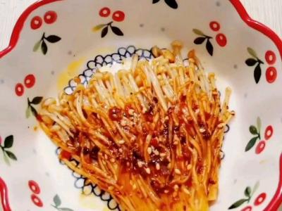 蒜蓉烤金針菇的做法-蒜香味烤菜譜