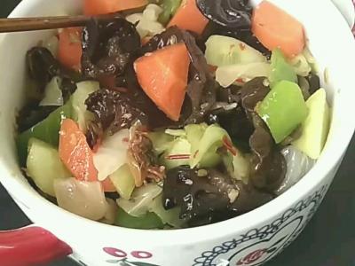 杏鮑菇蝦仁花蛤醬拌時(shí)蔬的做法-香辣味拌菜譜