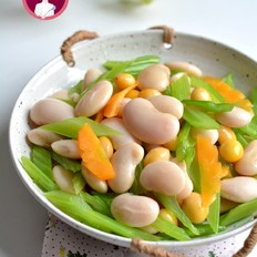 涼拌芹菜蕓豆白果的做法-家常味拌菜譜