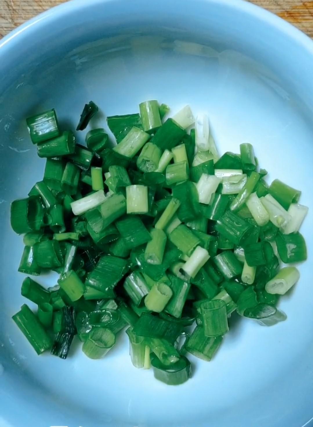 小蔥拌豆腐的做法-蔥香味拌菜譜-易網健康養生網 小蔥拌豆腐的做法-蔥香味拌菜譜