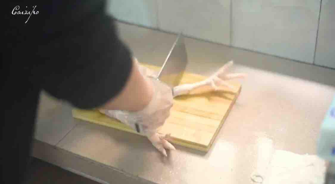 烤箱烤全雞的做法-醬香味烤菜譜-易網健康養生網 烤箱烤全雞的做法-醬香味烤菜譜