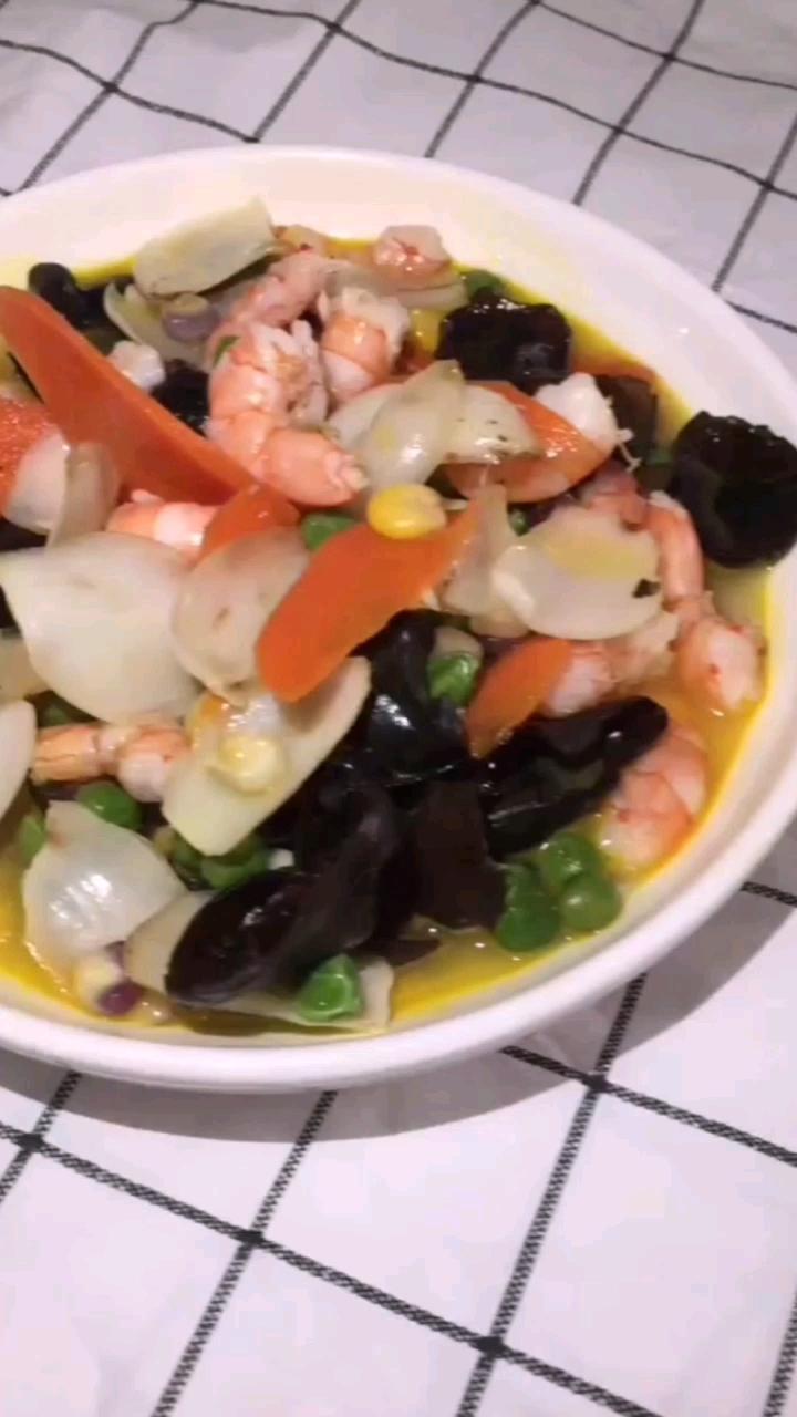 清爽不油膩——什錦百合的做法-家常味炒菜譜