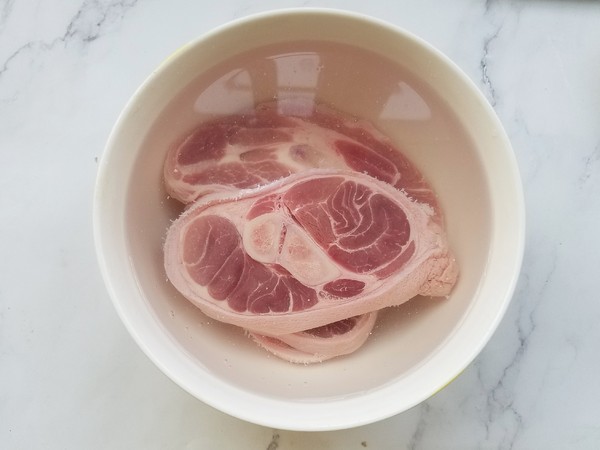 蘆筍腐乳豬肘的做法-家常味燉菜譜-易網(wǎng)健康養(yǎng)生網(wǎng) 蘆筍腐乳豬肘的做法-家常味燉菜譜