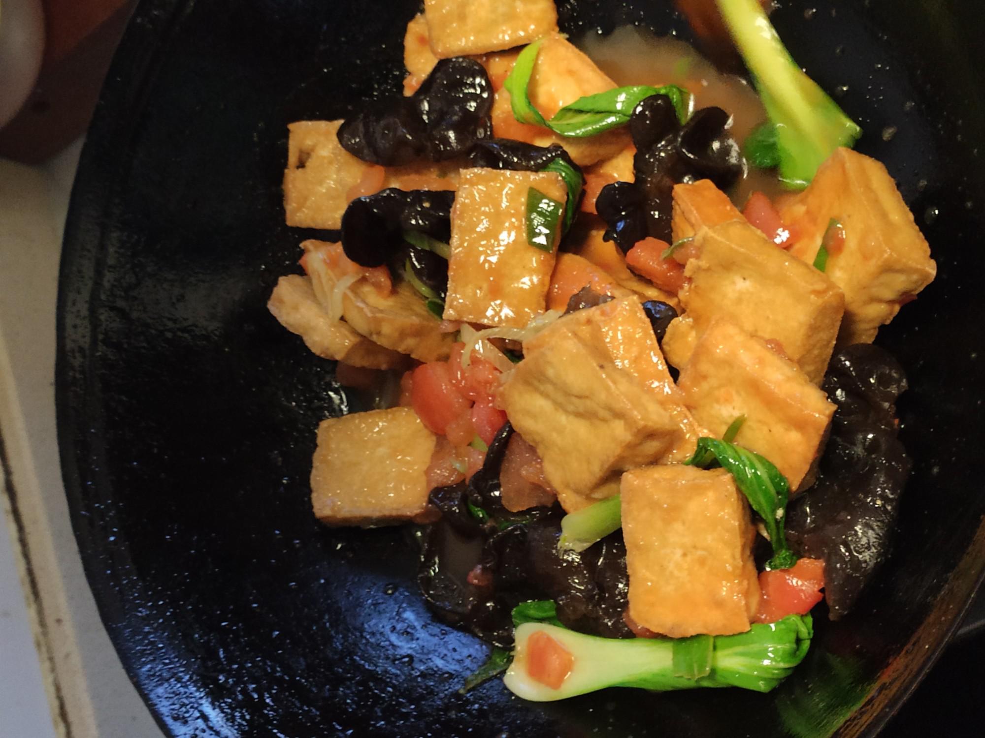 熘豆腐的做法-咸鮮味炒菜譜-易網(wǎng)健康養(yǎng)生網(wǎng) 熘豆腐的做法-咸鮮味炒菜譜