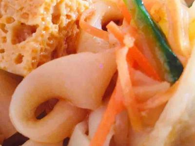 涼皮肉夾饃的做法-咸鮮味蒸菜譜