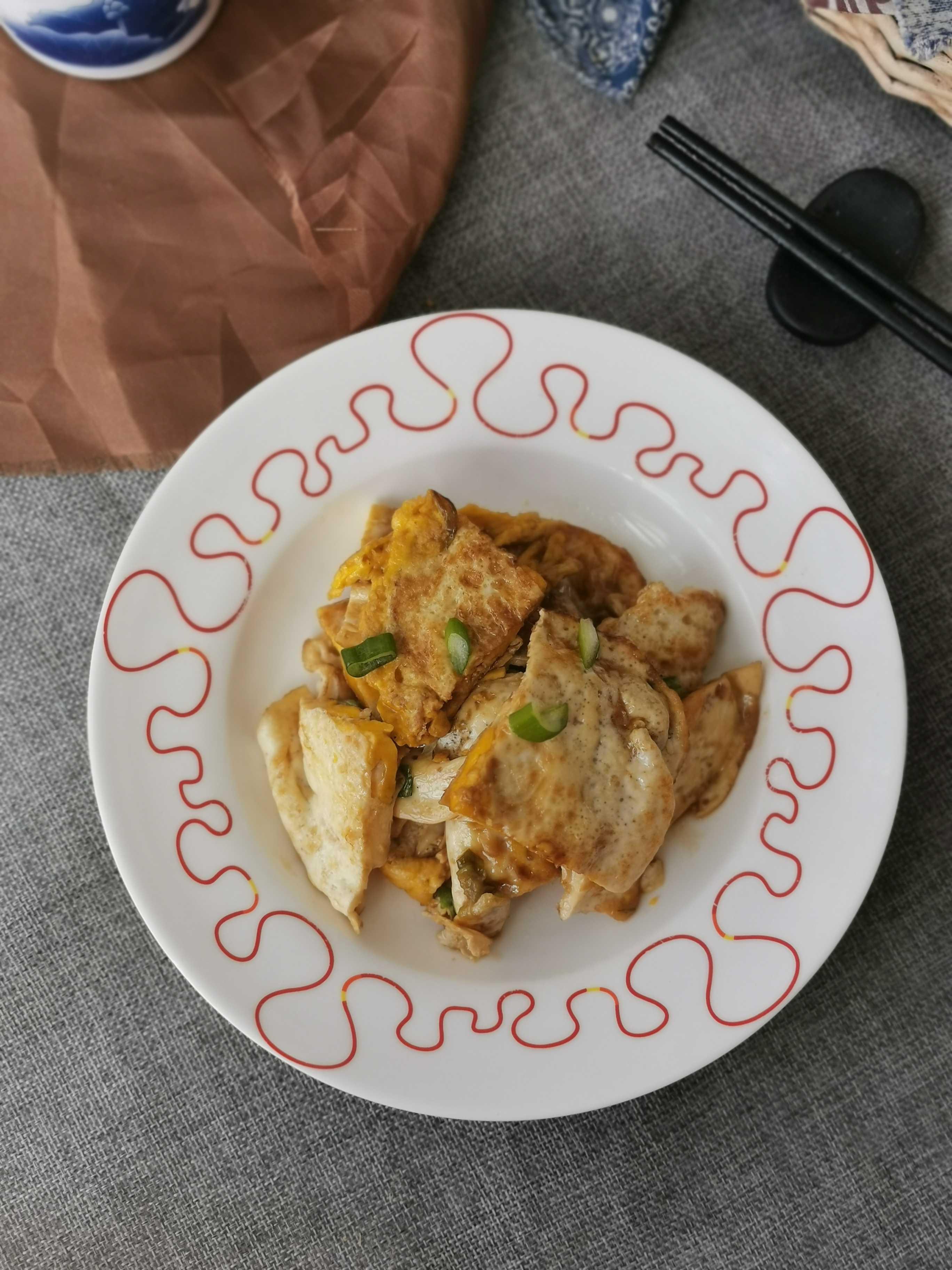 紅燒雞蛋的做法-咸鮮味燒菜譜-易網(wǎng)健康養(yǎng)生網(wǎng) 紅燒雞蛋的做法-咸鮮味燒菜譜