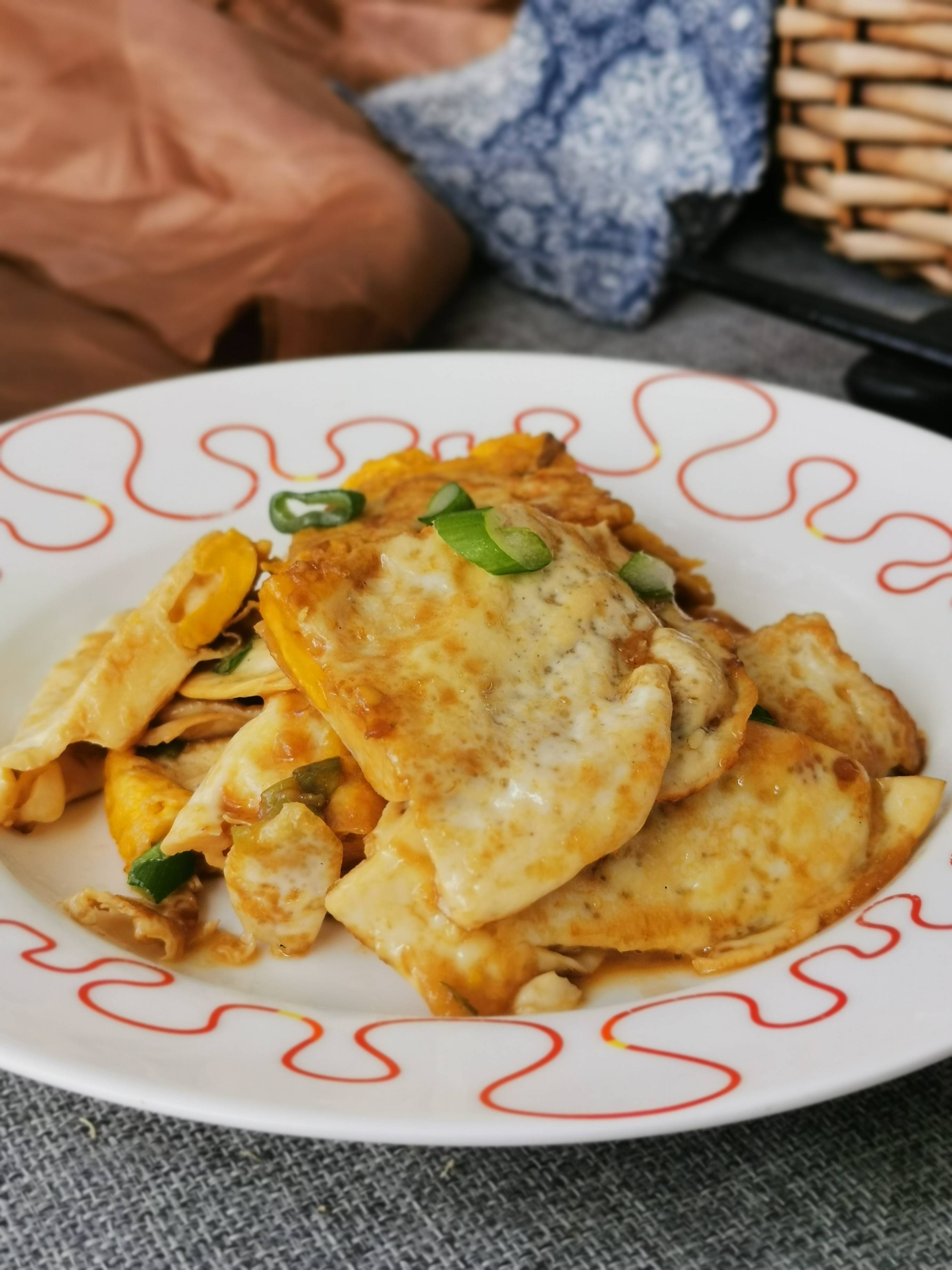 紅燒雞蛋的做法-咸鮮味燒菜譜-易網(wǎng)健康養(yǎng)生網(wǎng) 紅燒雞蛋的做法-咸鮮味燒菜譜