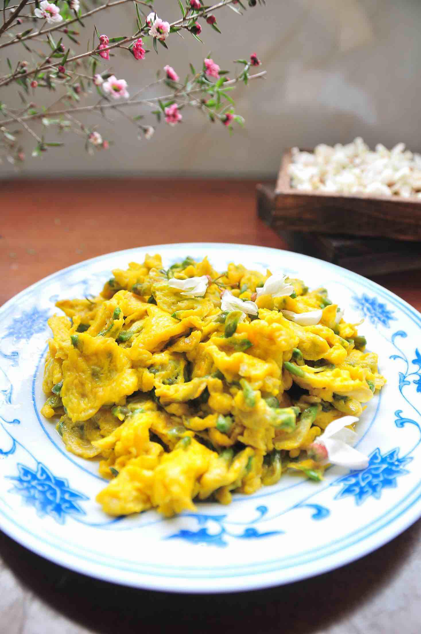 槐花炒雞蛋的做法-家常味炒菜譜-易網健康養生網 槐花炒雞蛋的做法-家常味炒菜譜