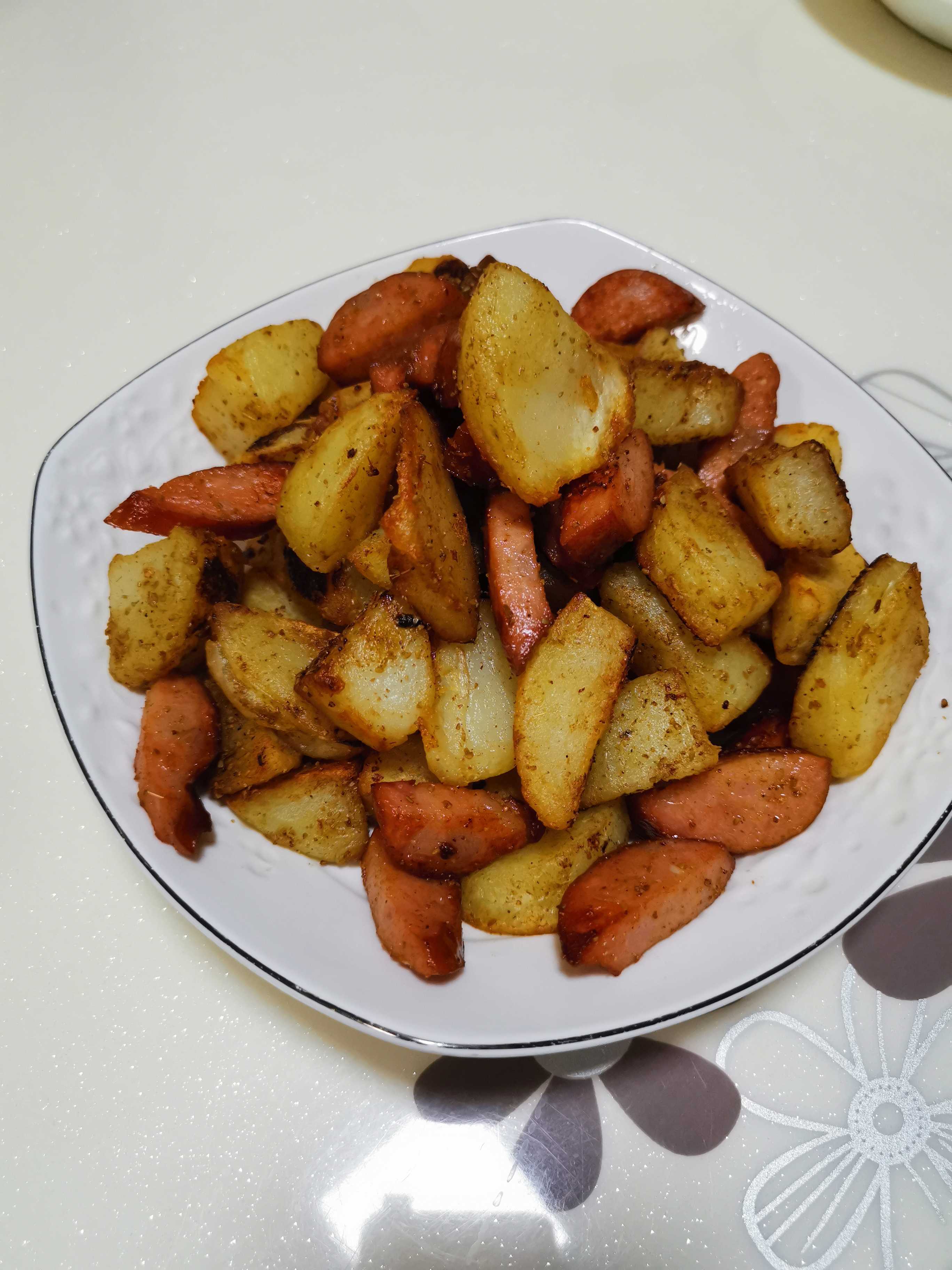 孜然紅腸土豆的做法-家常味炒菜譜