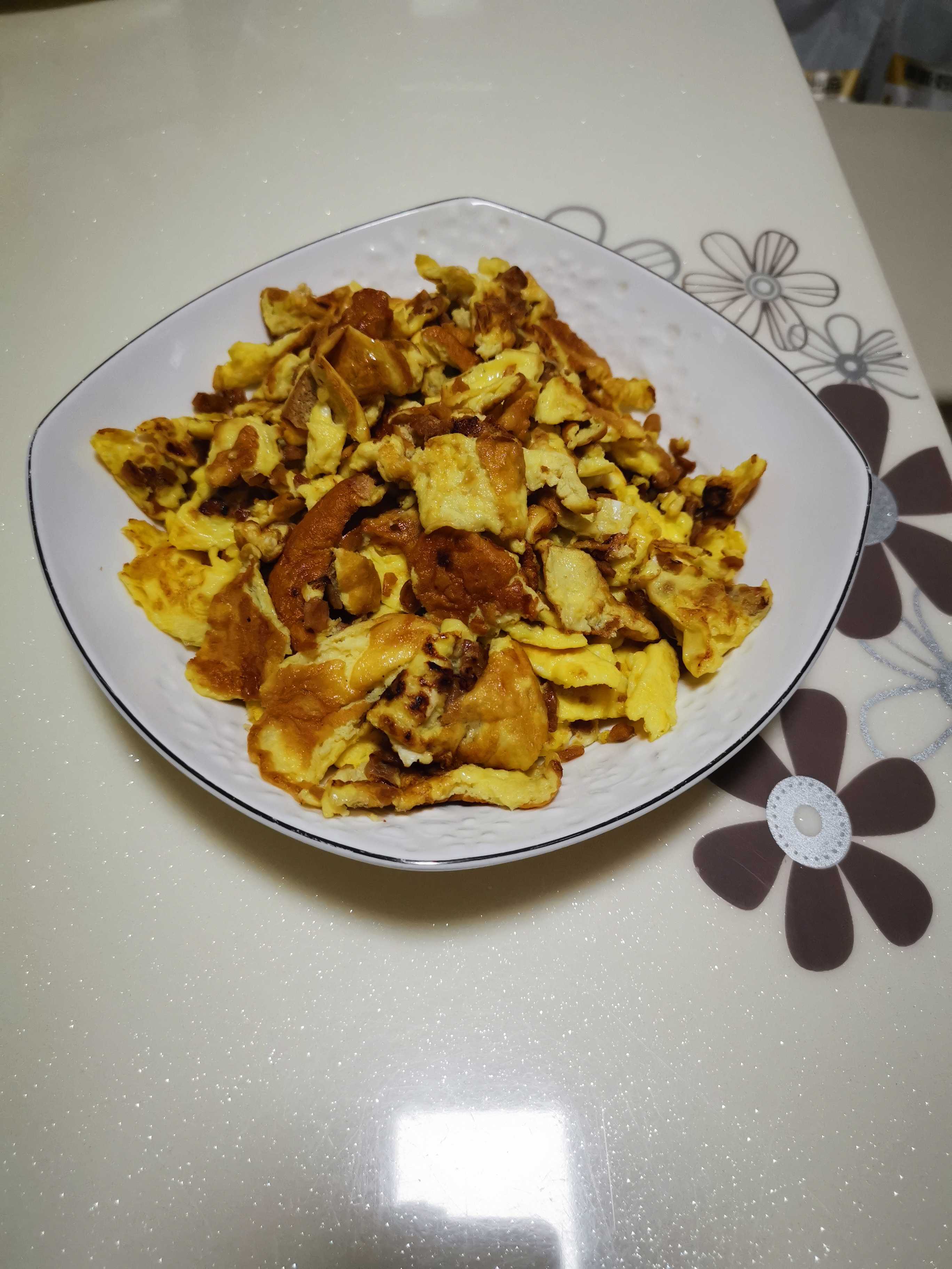 菜脯炒蛋的做法-家常味煎菜譜-易網健康養生網 菜脯炒蛋的做法-家常味煎菜譜