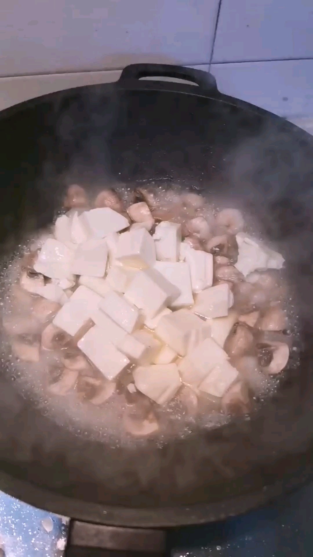 蝦仁豆腐湯的做法-家常味煮菜譜-易網健康養生網 蝦仁豆腐湯的做法-家常味煮菜譜