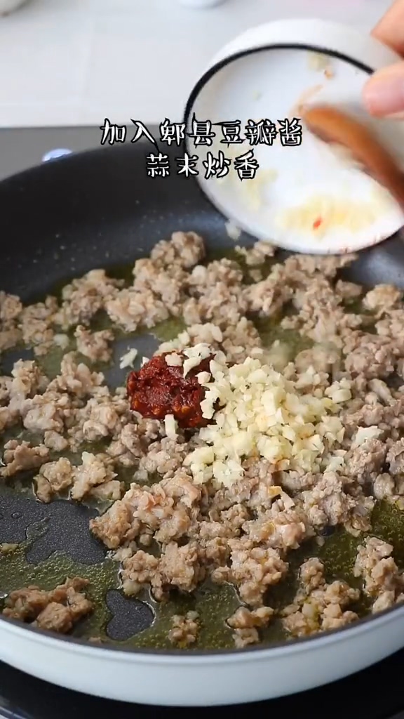 香辣肉末豆腐的做法-香辣味炒菜譜-易網健康養生網 香辣肉末豆腐的做法-香辣味炒菜譜
