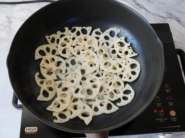 干鍋雞翅的做法-家常味燒菜譜-易網(wǎng)健康養(yǎng)生網(wǎng) 干鍋雞翅的做法-家常味燒菜譜