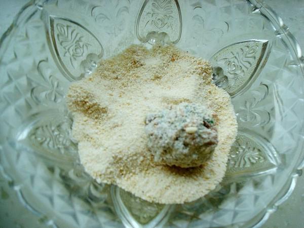 青菜火腿丸子的做法-家常味蒸菜譜