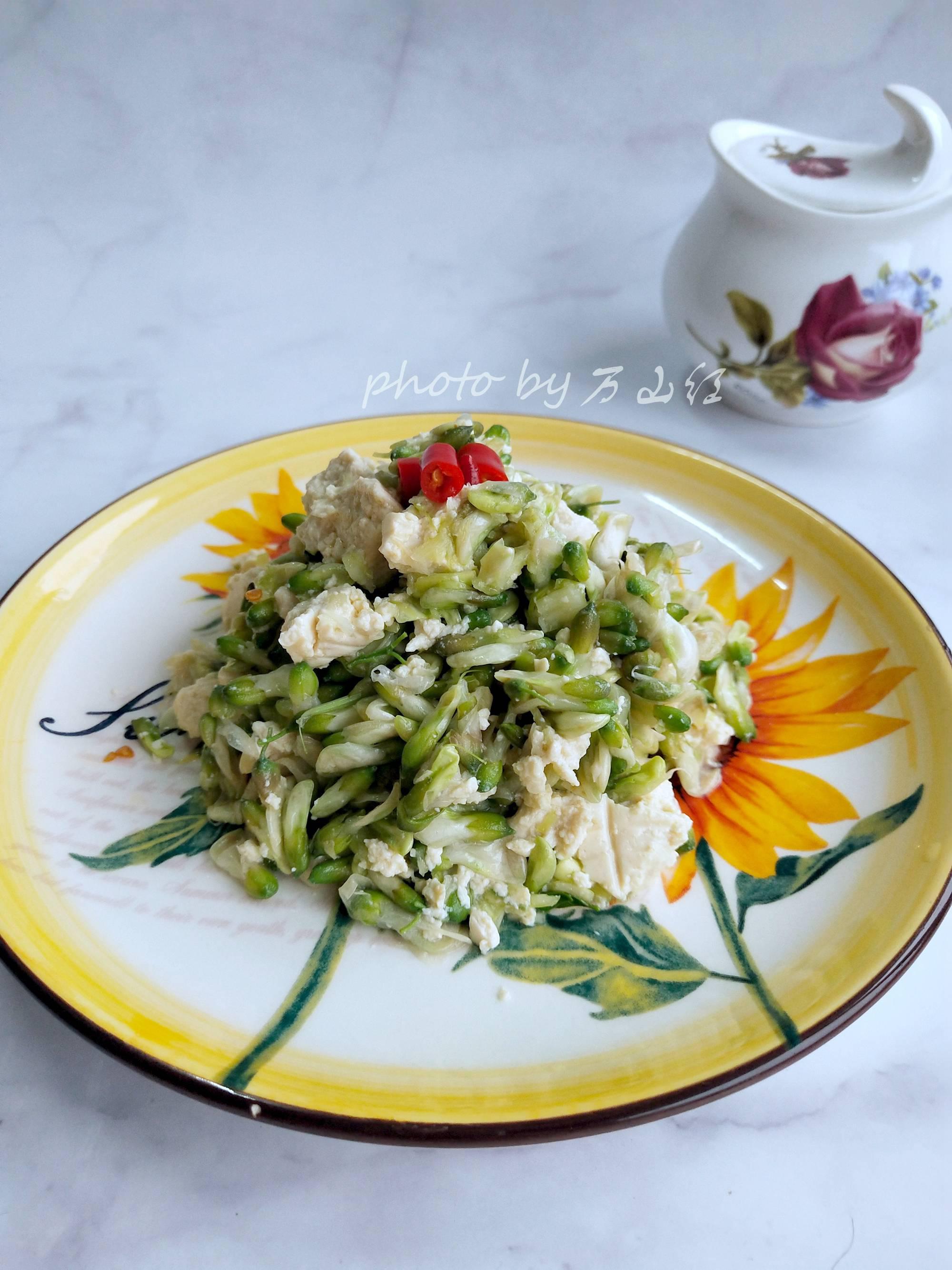 槐花拌豆腐的做法-家常味煮菜譜-易網健康養生網 槐花拌豆腐的做法-家常味煮菜譜