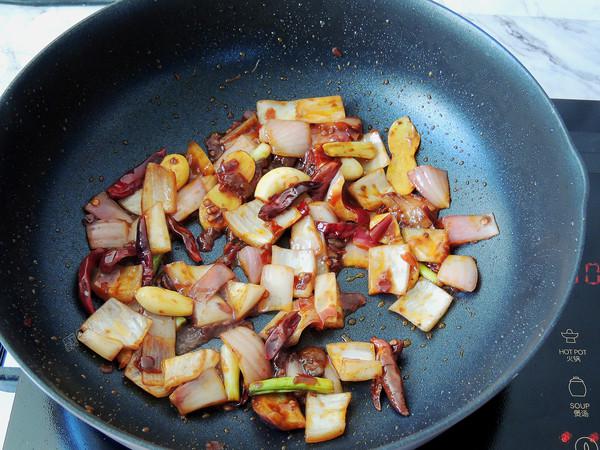 干鍋雞翅的做法-家常味燒菜譜-易網(wǎng)健康養(yǎng)生網(wǎng) 干鍋雞翅的做法-家常味燒菜譜