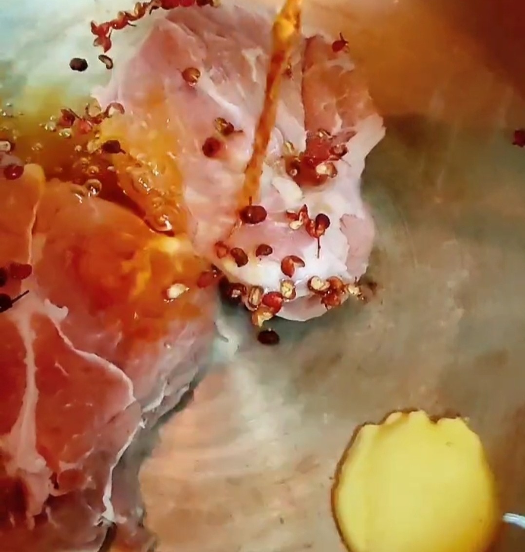 冷吃牛肉的做法-麻辣味其它工藝菜譜