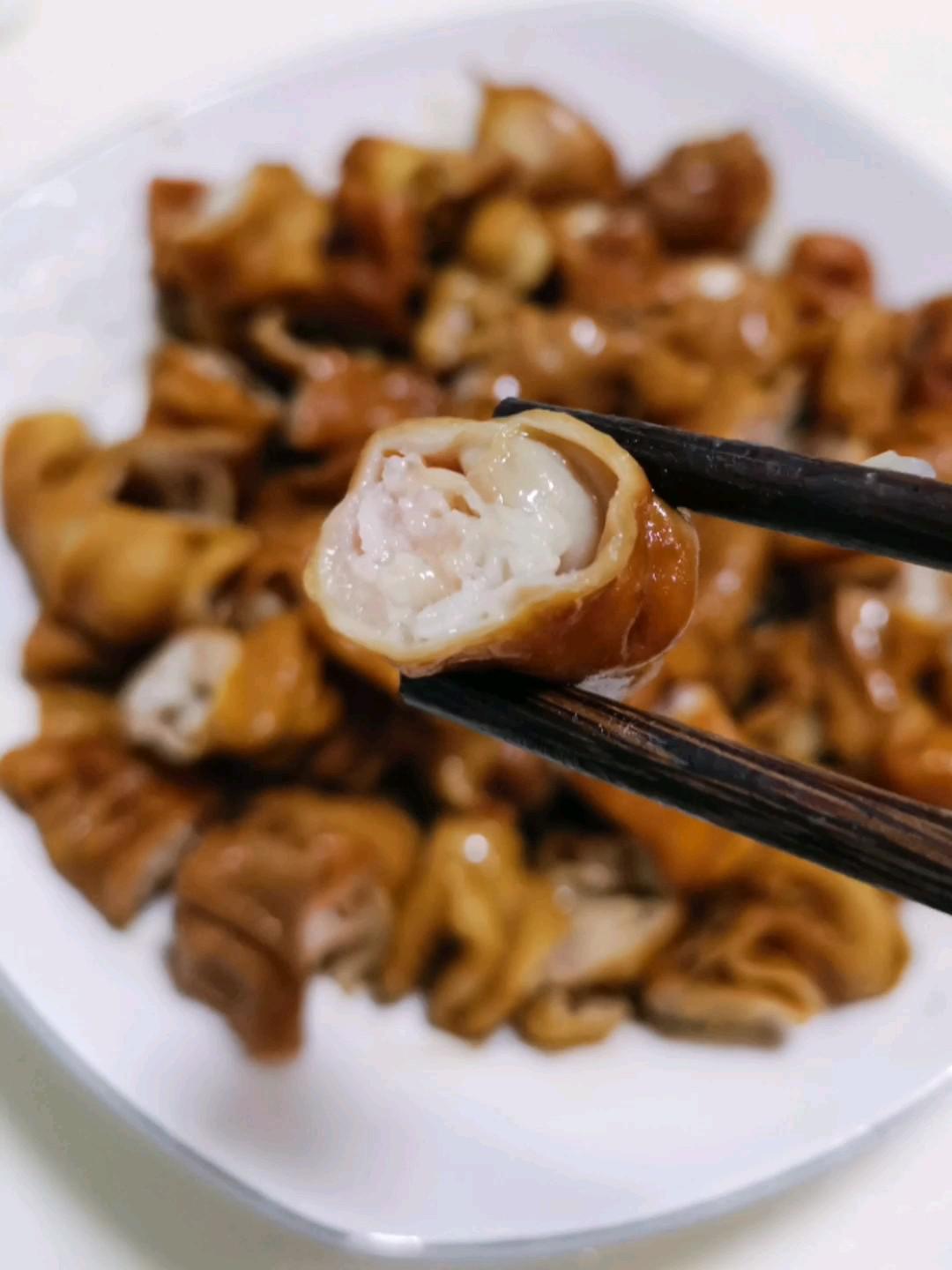 燜豬大腸的做法-家常味燜菜譜