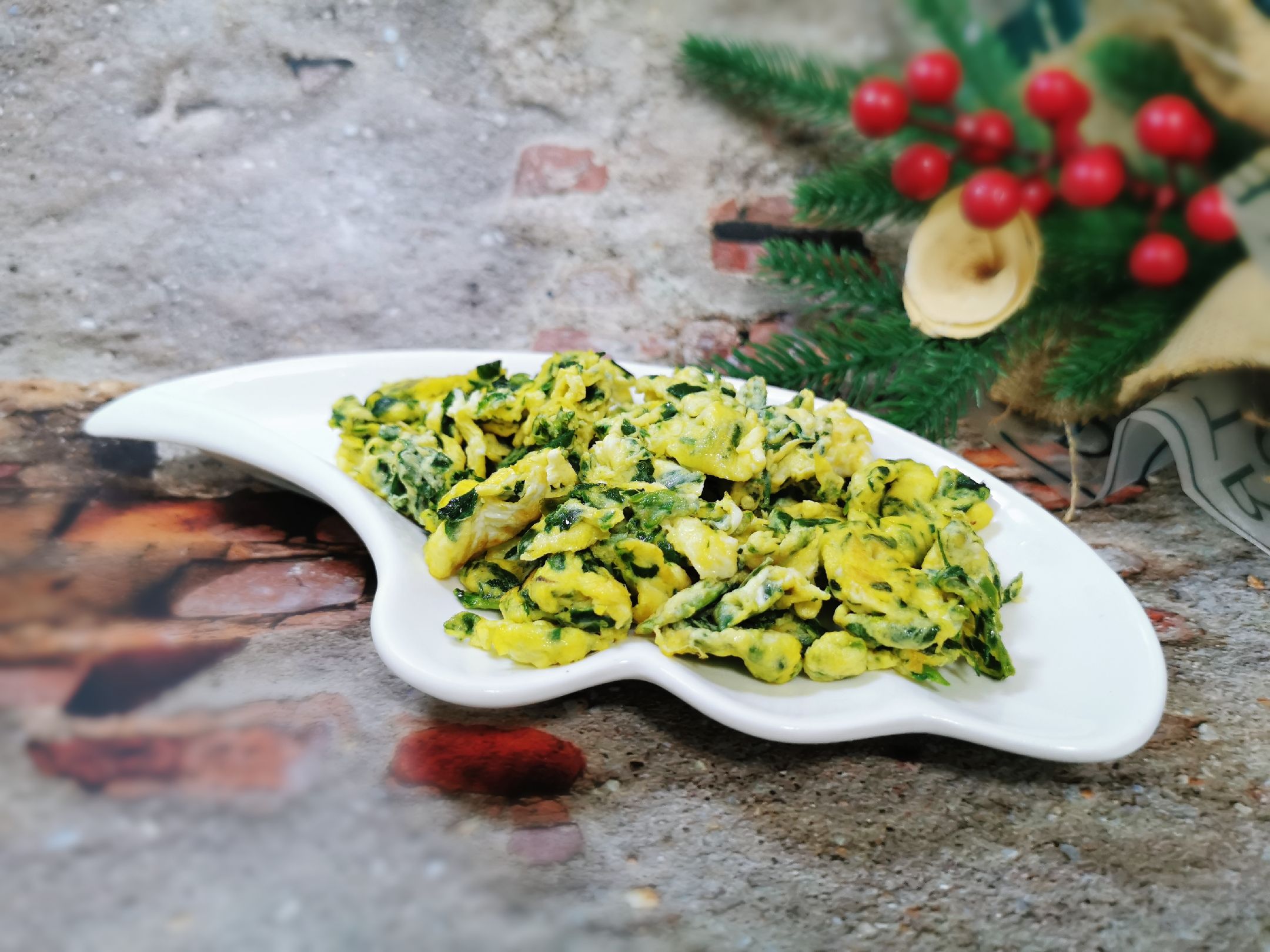 苜蓿菜炒雞蛋的做法-家常味炒菜譜-易網(wǎng)健康養(yǎng)生網(wǎng) 苜蓿菜炒雞蛋的做法-家常味炒菜譜