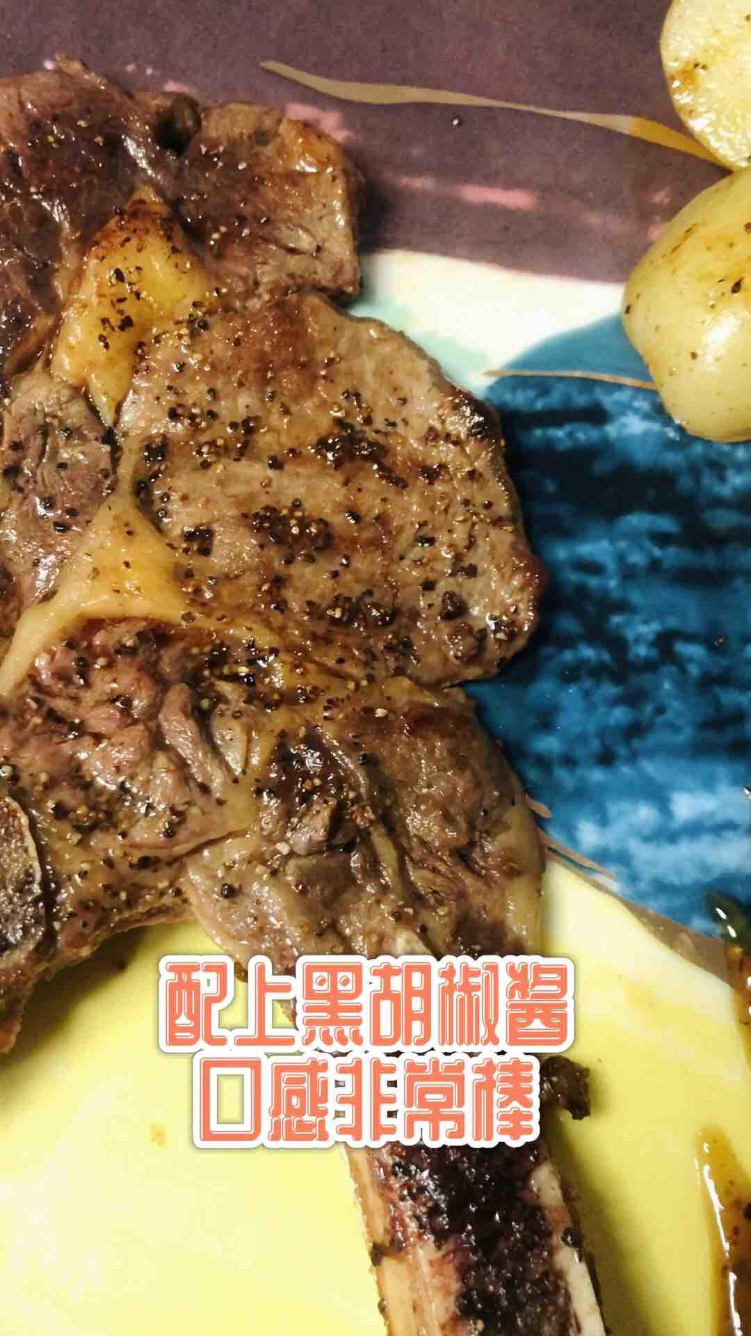 烤小土豆配牛排的做法-咸鮮味煎菜譜