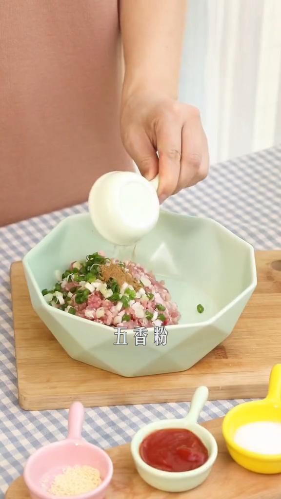 麒麟茄子的做法-咸鮮味炒菜譜-易網(wǎng)健康養(yǎng)生網(wǎng) 麒麟茄子的做法-咸鮮味炒菜譜