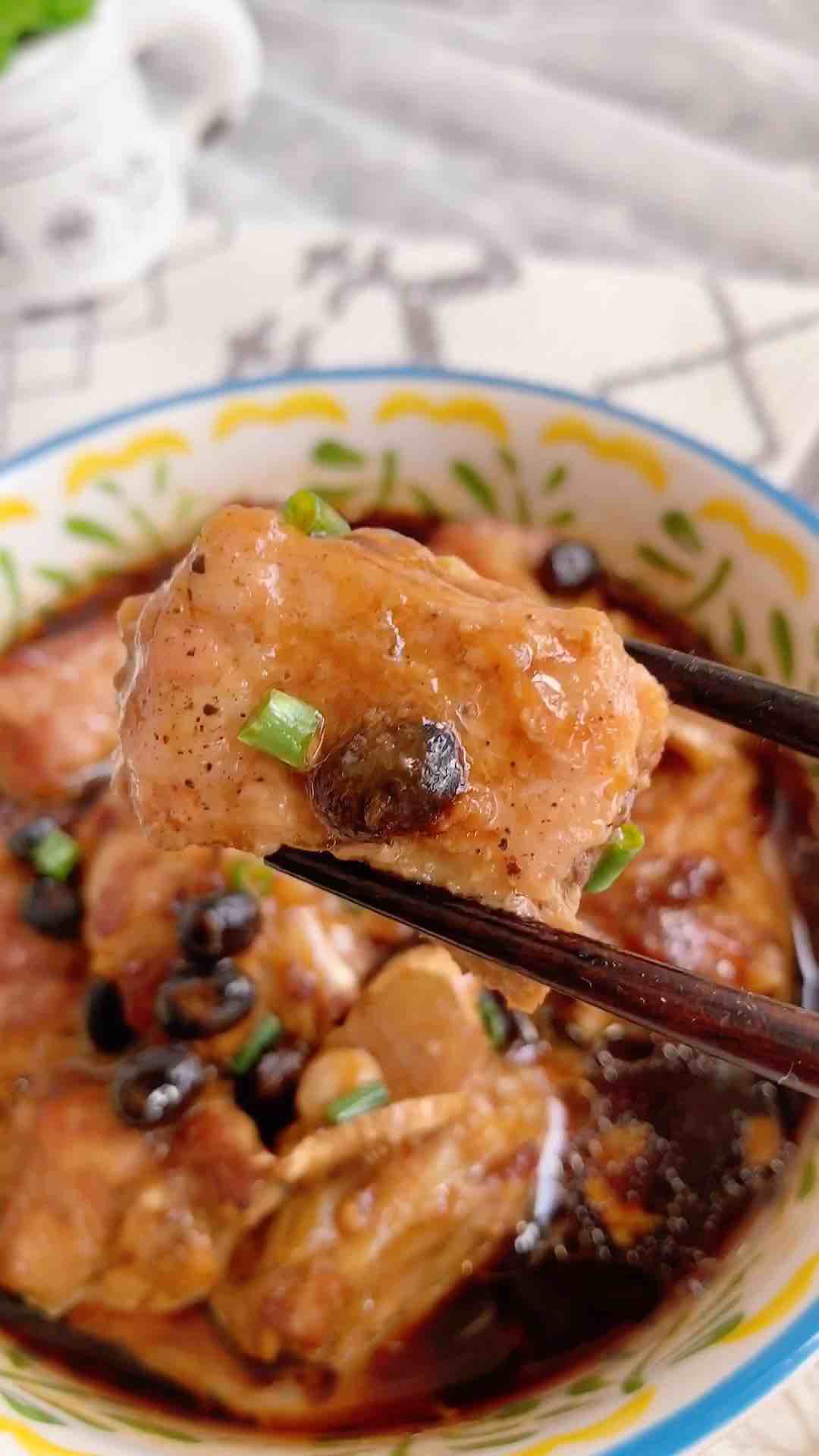 簡單快手的豆豉蒸排骨的做法-咸鮮味蒸菜譜