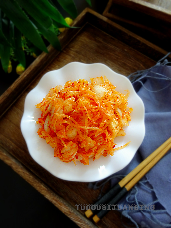 妙拌白菜蘿卜的做法-咸鮮味拌菜譜-易網健康養生網 妙拌白菜蘿卜的做法-咸鮮味拌菜譜