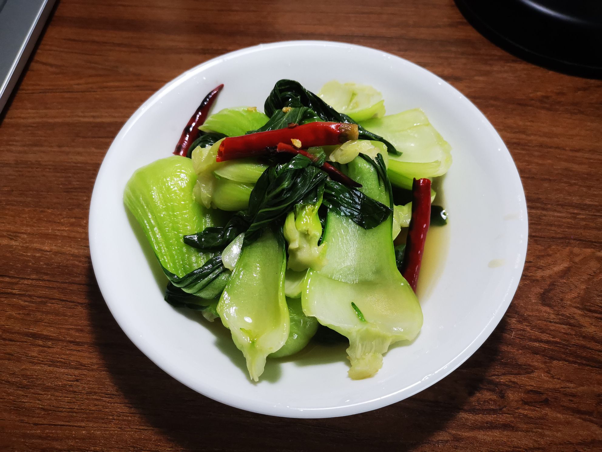 干椒炒小油菜的做法-家常味炒菜譜-易網健康養生網 干椒炒小油菜的做法-家常味炒菜譜