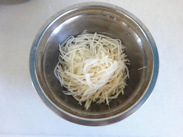 妙拌白菜蘿卜的做法-咸鮮味拌菜譜-易網健康養生網 妙拌白菜蘿卜的做法-咸鮮味拌菜譜