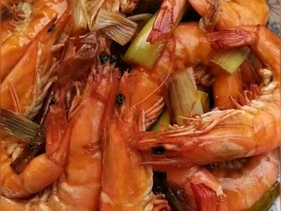 蔥炒海蝦的做法-家常味炒菜譜