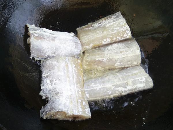 腐乳燒帶魚的做法-咸鮮味燒菜譜-易網(wǎng)健康養(yǎng)生網(wǎng) 腐乳燒帶魚的做法-咸鮮味燒菜譜