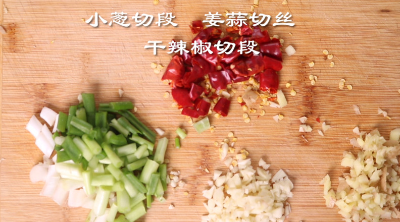 牙簽牛肉的做法-香辣味炒菜譜-易網健康養生網 牙簽牛肉的做法-香辣味炒菜譜