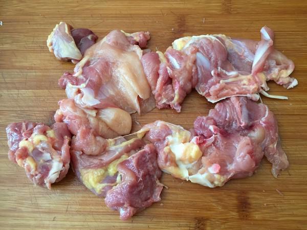 芝麻煎雞腿的做法-咸鮮味煎菜譜-易網健康養生網 芝麻煎雞腿的做法-咸鮮味煎菜譜