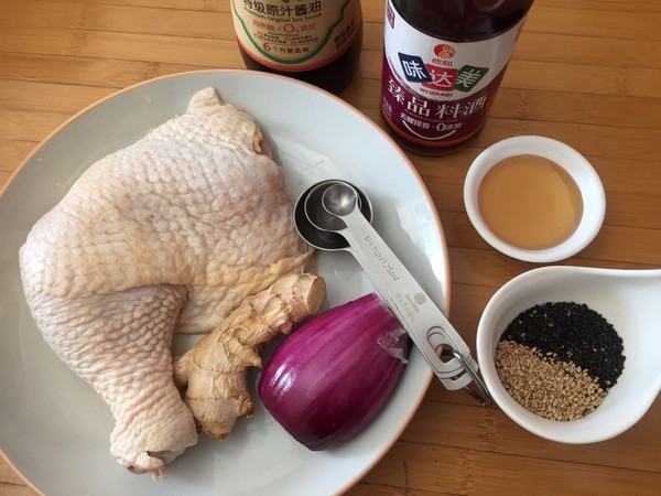 芝麻煎雞腿的做法-咸鮮味煎菜譜-易網<a href=http://www.xllyou.com/ target=_blank class=infotextkey>健康養生</a>網 芝麻煎雞腿的做法-咸鮮味煎菜譜