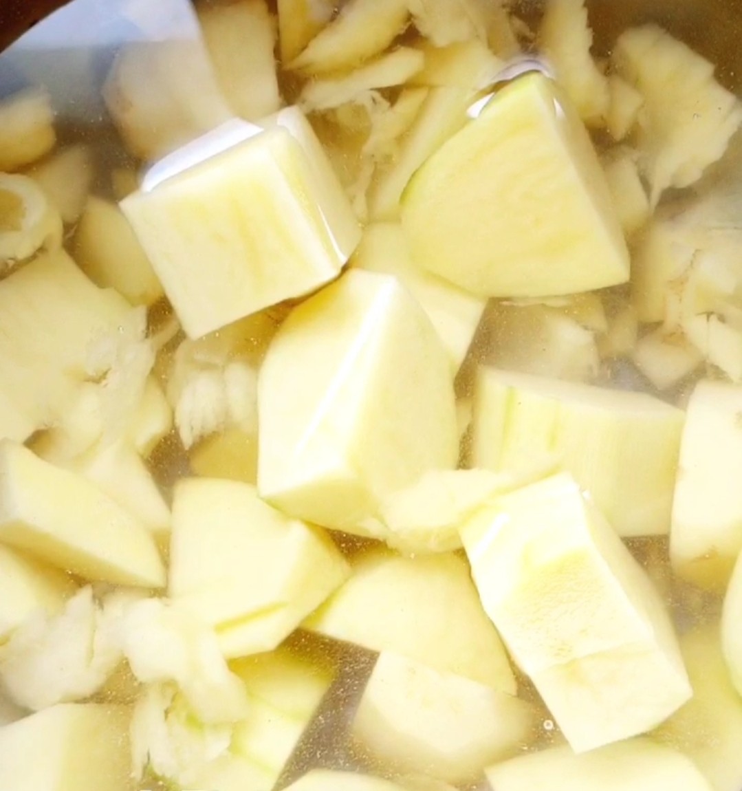 牛肉土豆杯的做法-醬香味其它工藝菜譜-易網(wǎng)健康養(yǎng)生網(wǎng) 牛肉土豆杯的做法-醬香味其它工藝菜譜