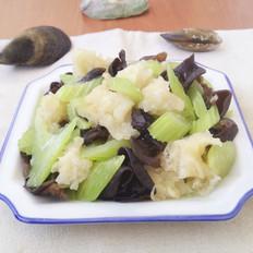 魚鰾炒西芹的做法-咸鮮味炒菜譜